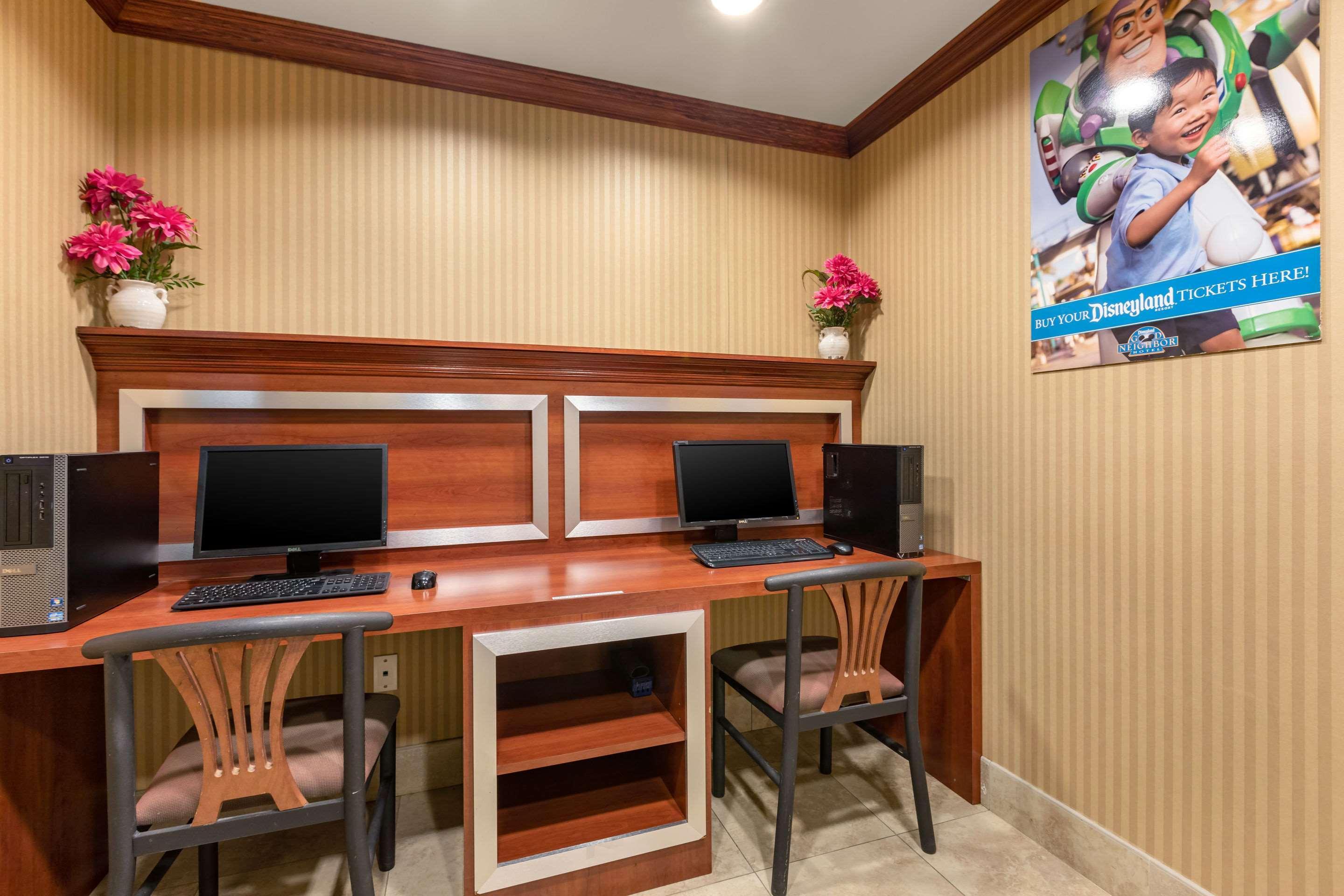 Comfort Inn Anaheim Resort Екстериор снимка